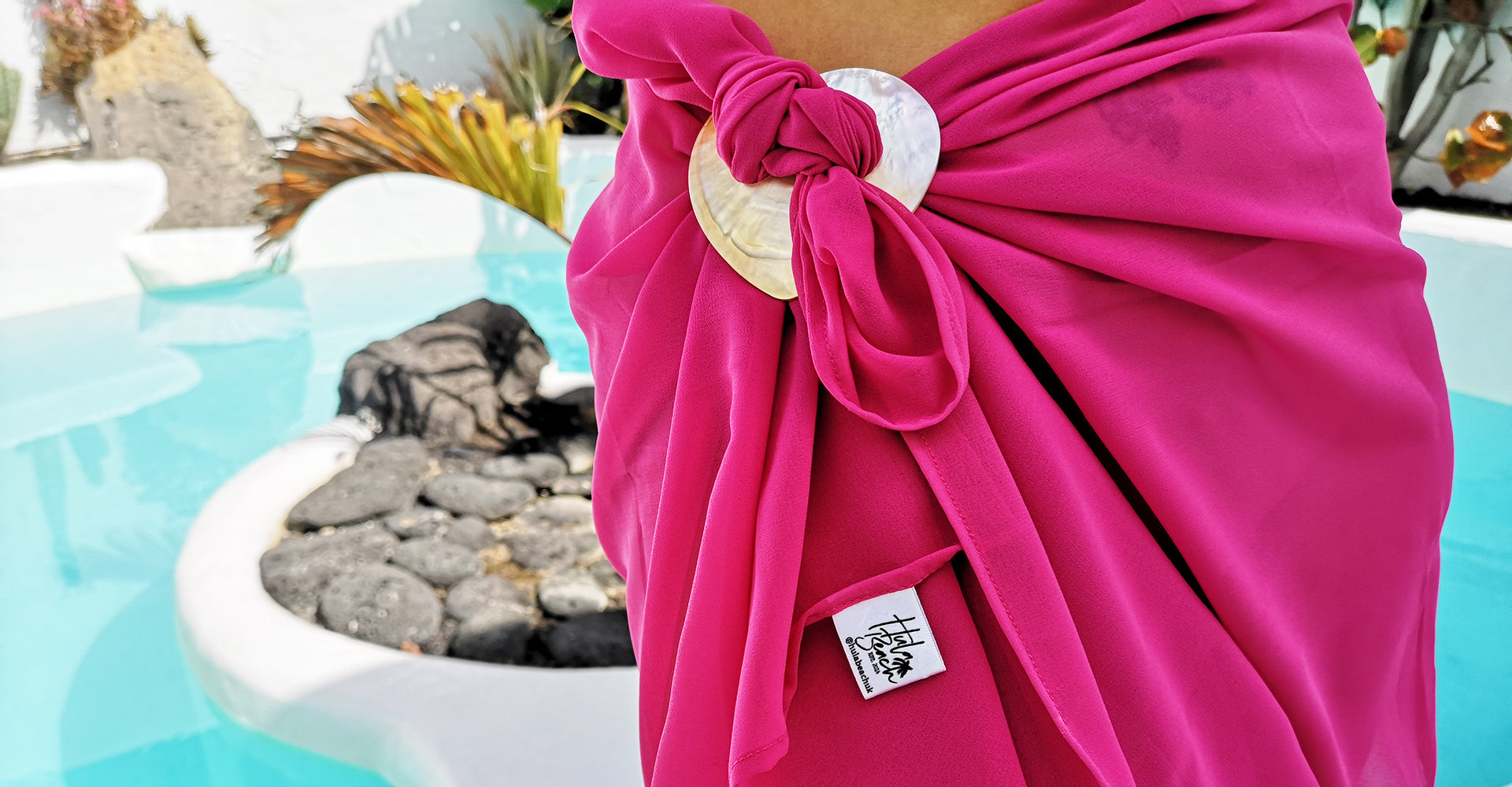 How To Tie A Sarong With A Buckle